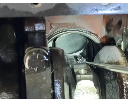 International D360 Engine Assembly