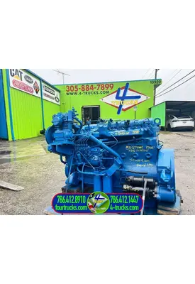 International DT 466A Engine Assembly