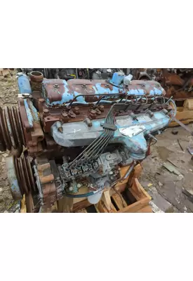 International DT 466B Engine Assembly