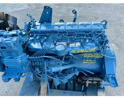 International DT 466C Engine Assembly