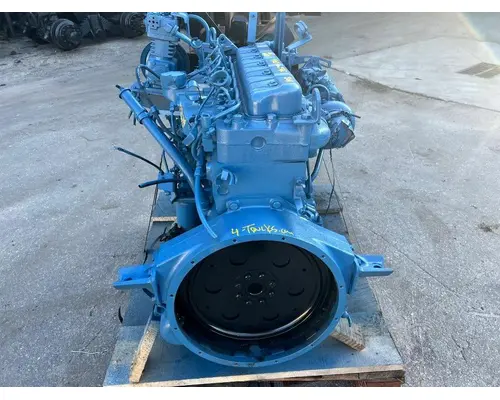 International DT 466C Engine Assembly