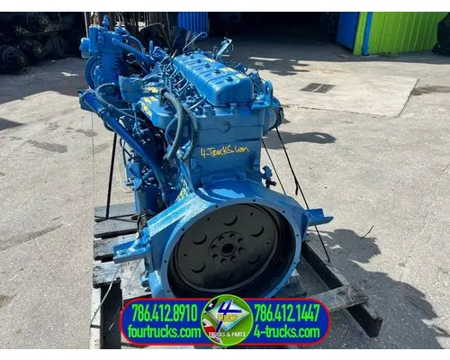 International DT 466C Engine Assembly