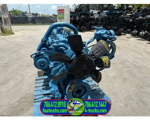 International DT 466C Engine Assembly
