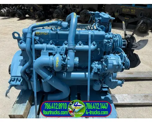 International DT 466C Engine Assembly