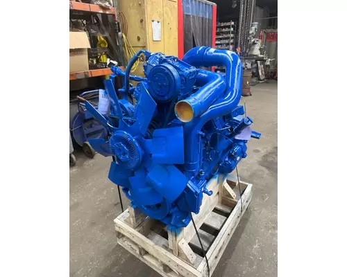 International DT 466E Engine Assembly