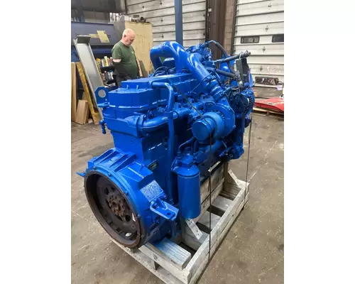 International DT 466E Engine Assembly
