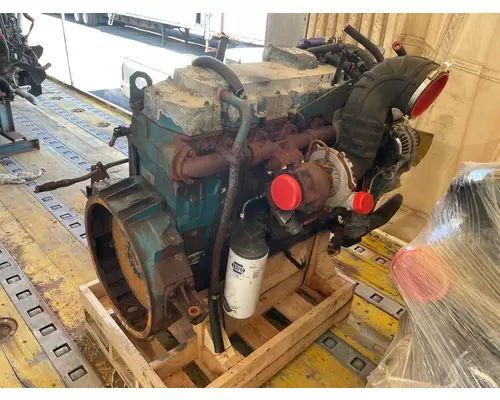 International DT 466E Engine Assembly