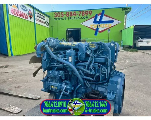 International DT 466E Engine Assembly