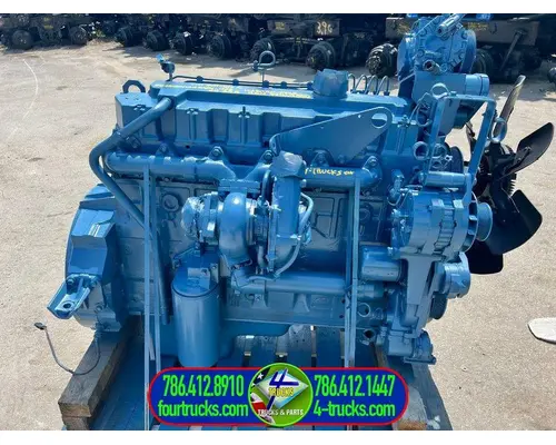 International DT 466NGD Engine Assembly