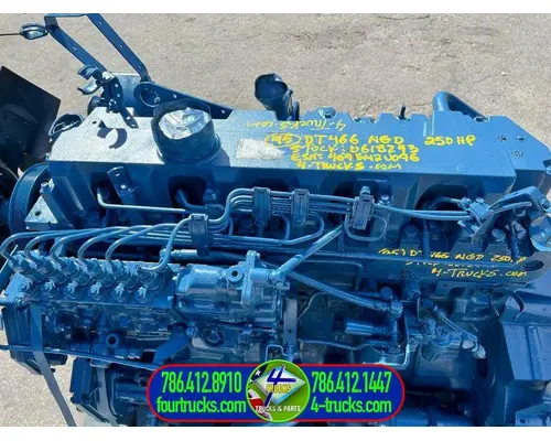 International DT 466NGD Engine Assembly