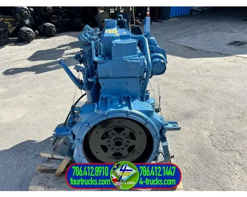 International DT 466NGD Engine Assembly