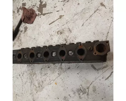 International DT360 Cylinder Head