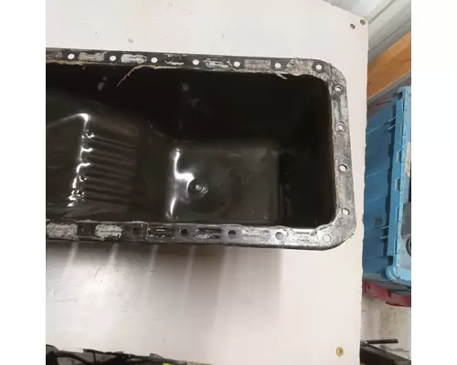 International DT360 Oil Pan