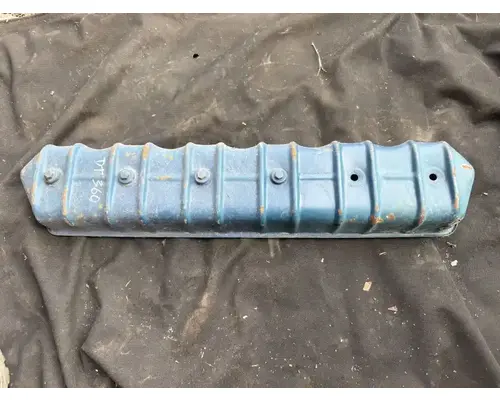 International DT360 Valve Cover