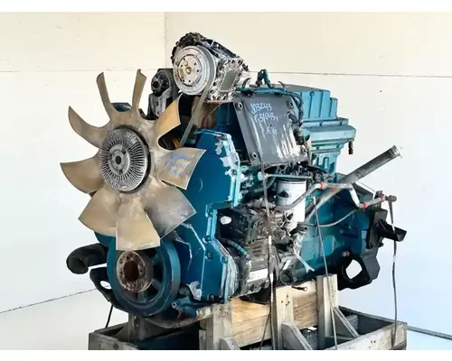 International DT444E Engine Assembly