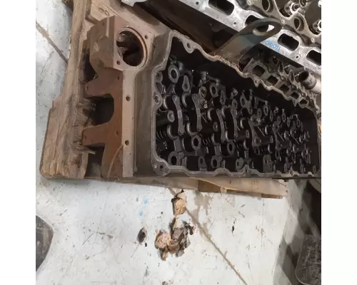 International DT466 EGR Cylinder Head