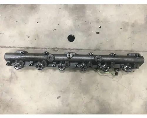 International DT466 EGR Oil Manifold