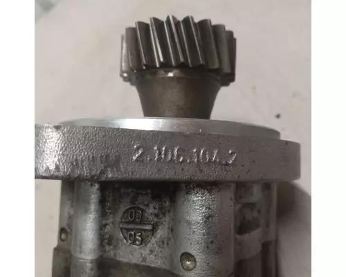 International DT466 EGR Power Steering Pump