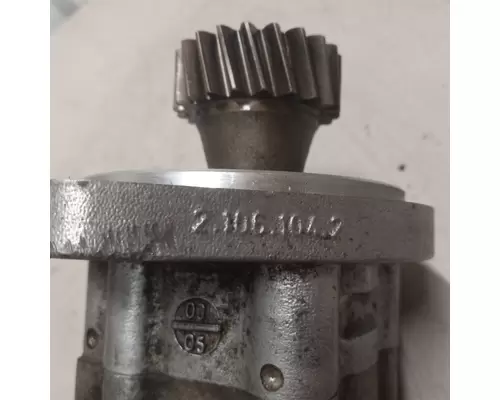 International DT466 EGR Power Steering Pump
