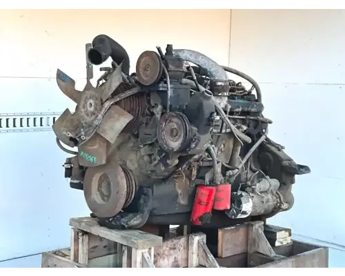 International DT466B Engine Assembly