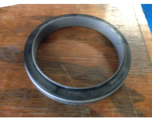 International DT466B Engine Main Seal