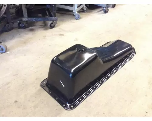 International DT466C Engine Oil Pan