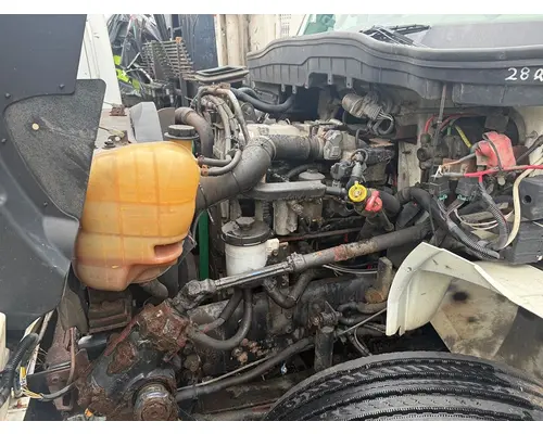 International DT466DD Engine Assembly