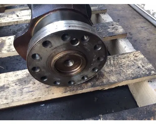 International DT466E Crankshaft