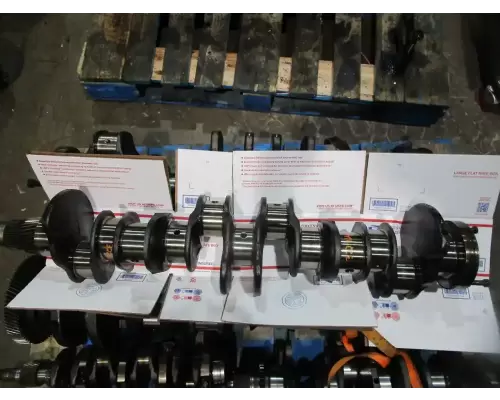 International DT466E Crankshaft