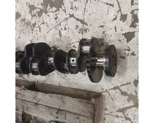 International DT466E Crankshaft