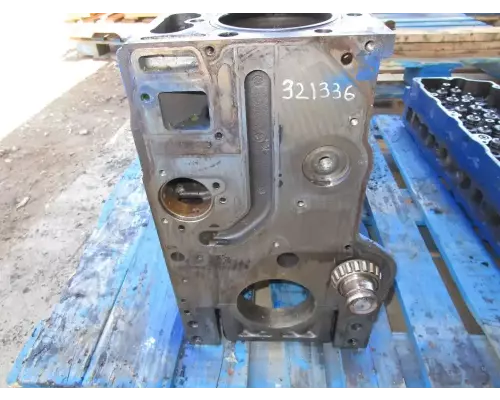 International DT466E Cylinder Block