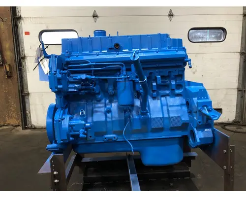 International DT466E Engine Assembly