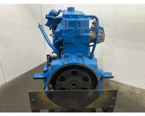 International DT466E Engine Assembly