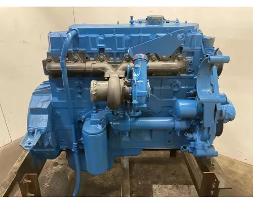 International DT466E Engine Assembly