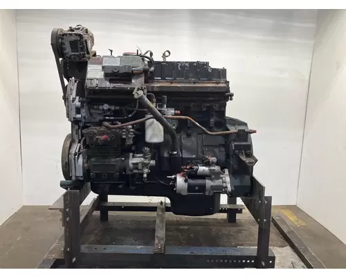 International DT466E Engine Assembly