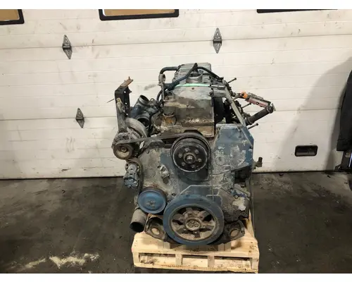 International DT466E Engine Assembly