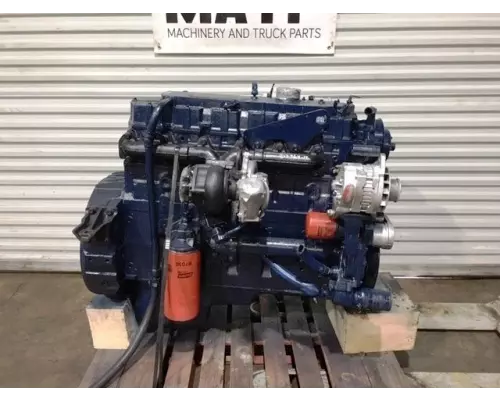 International DT466E Engine Assembly