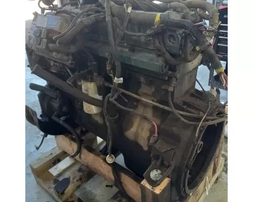International DT466E Engine Assembly