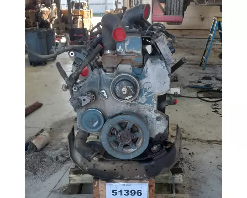 International DT466E Engine Assembly