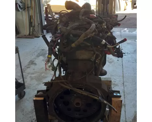 International DT466E Engine Assembly