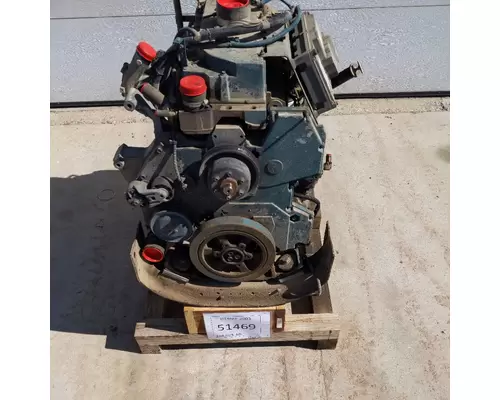 International DT466E Engine Assembly
