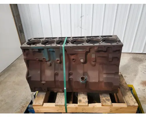 International DT466E Engine Block