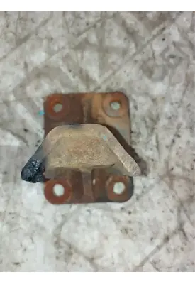 International DT466E Engine Mounts