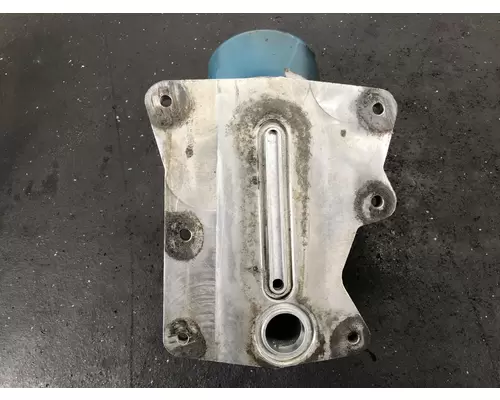 International DT466E Engine Oil Filter Base