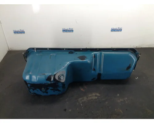 International DT466E Engine Oil Pan