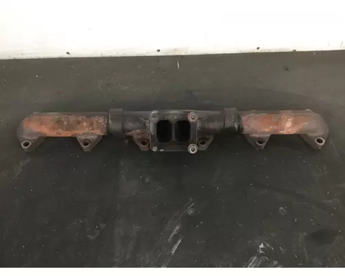 International DT466E Exhaust Manifold