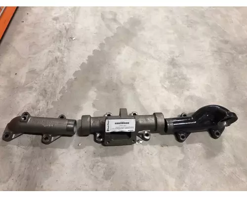 International DT466E Exhaust Manifold