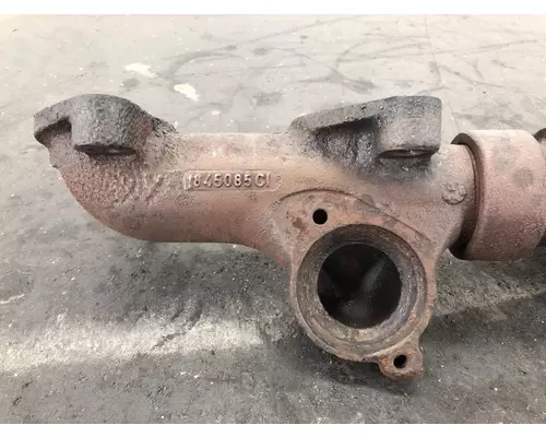 International DT466E Exhaust Manifold