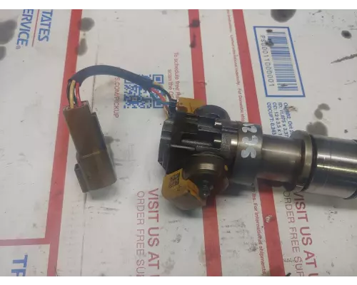 International DT466E Fuel Injector