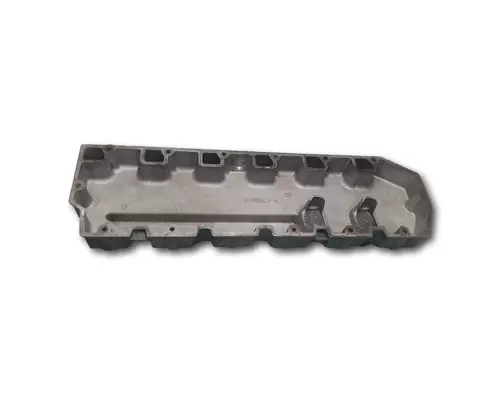 International DT466E Valve Cover
